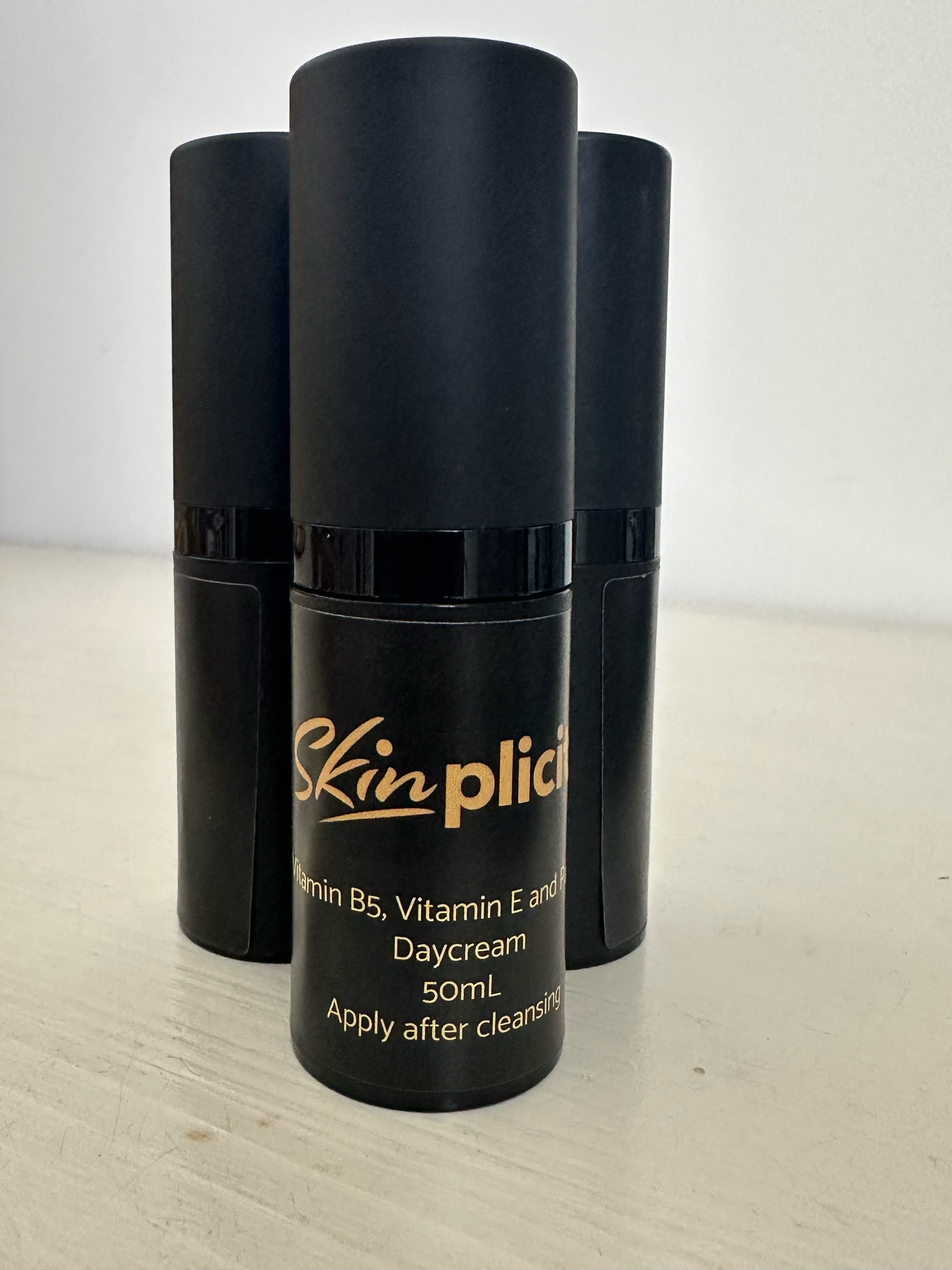 Vitamin B5 + Vitamin E +Papaya Day Cream